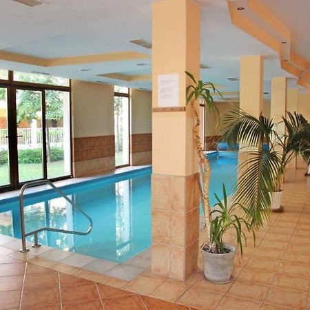 Levi'S Wellness Apartman Siófok Buitenkant foto