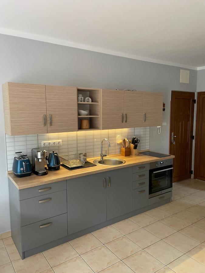 Levi'S Wellness Apartman Siófok Buitenkant foto