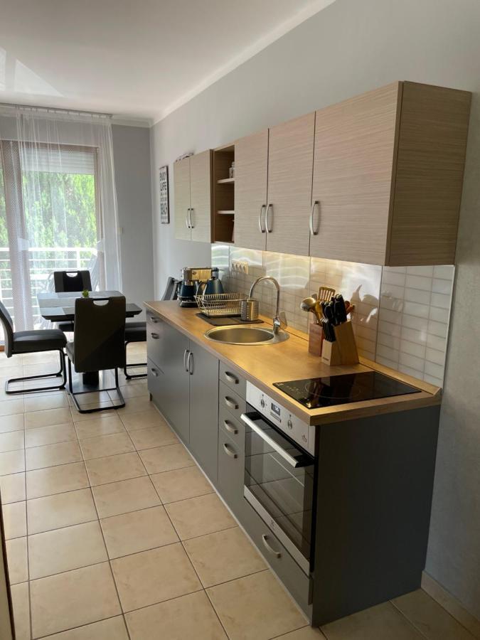Levi'S Wellness Apartman Siófok Buitenkant foto