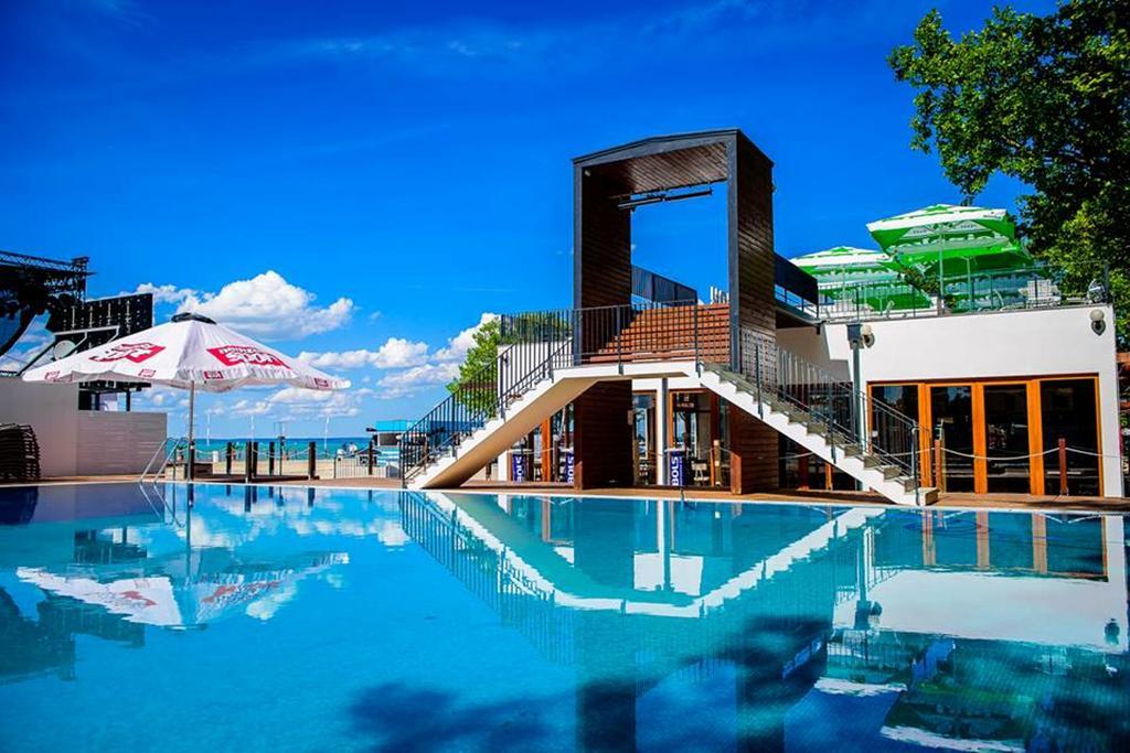 Levi'S Wellness Apartman Siófok Buitenkant foto